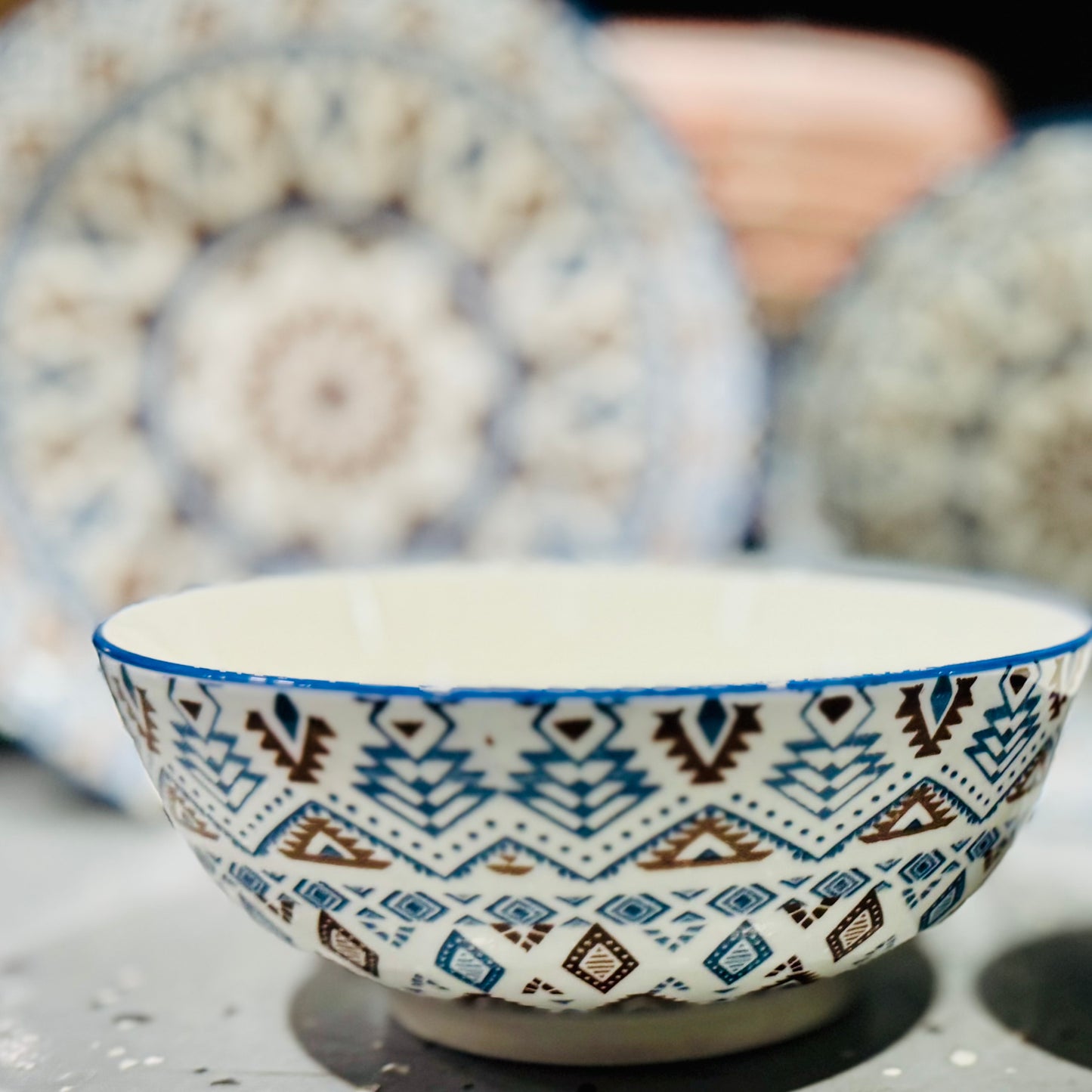 18-Piece Bohemian-Inspired Dinnerware Set for 4 – Includes Plates & Serving Bowls
