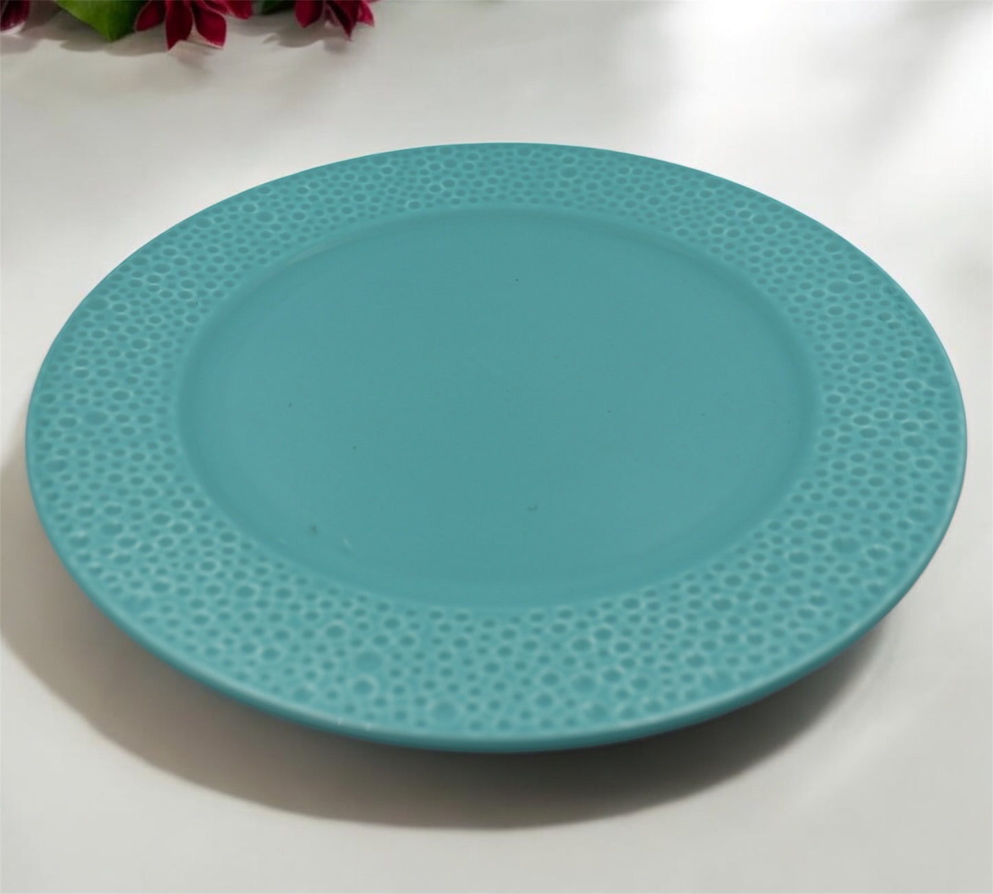 Teal Textured Ceramic Dinner Plate – Embossed Bubble-Rim