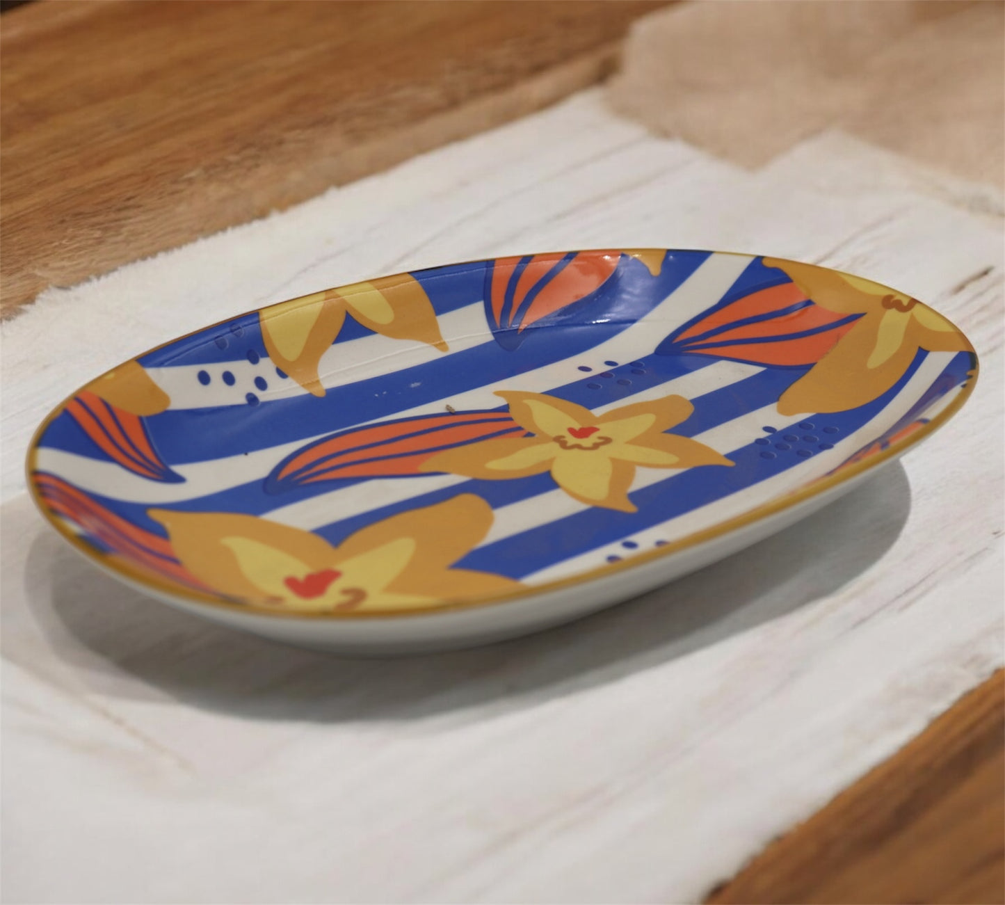 Set of 4 Vibrant Ceramic Snack Plates – Bold, Playful & Practical