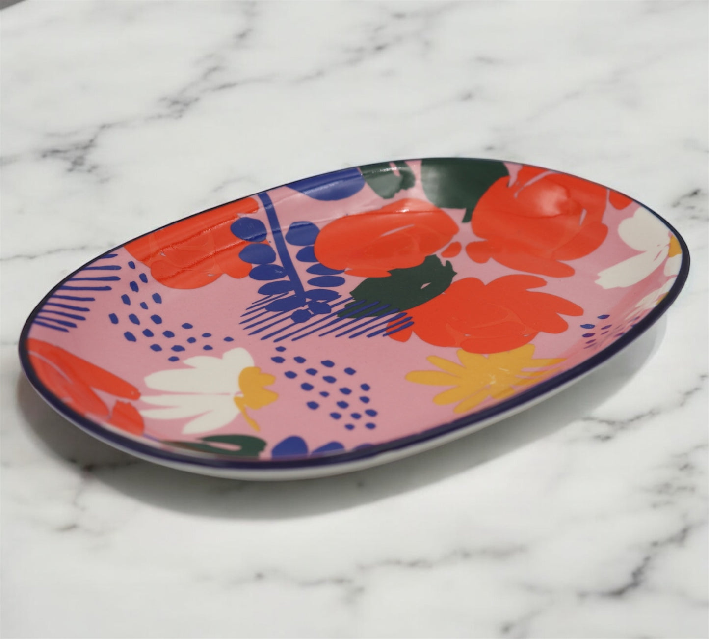 Set of 4 Vibrant Ceramic Snack Plates – Bold, Playful & Practical
